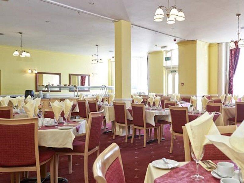 The Chesterhouse Douglas Bagian luar foto